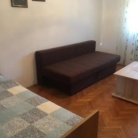 Slavko Apartment *