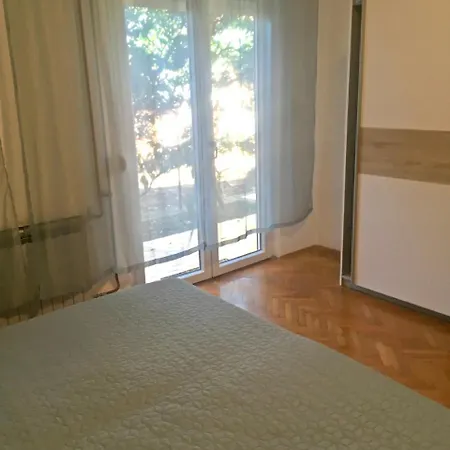 Slavko Apartment *